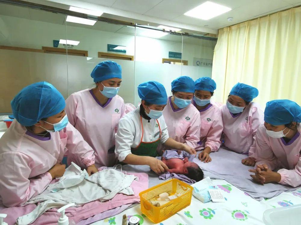 龙泉市妇婴监护型护送